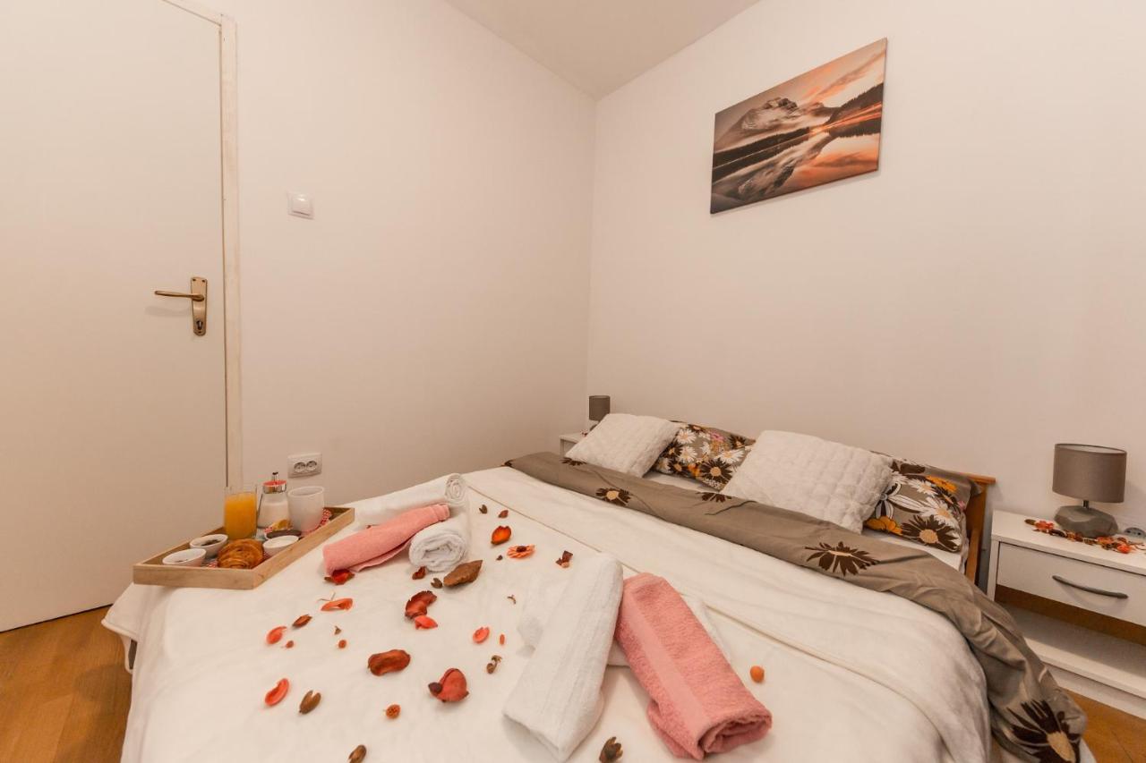 Apartments Vukman Trogir Buitenkant foto