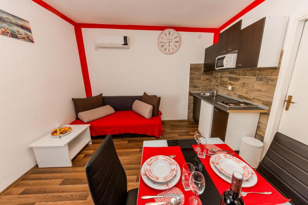 Apartments Vukman Trogir Buitenkant foto