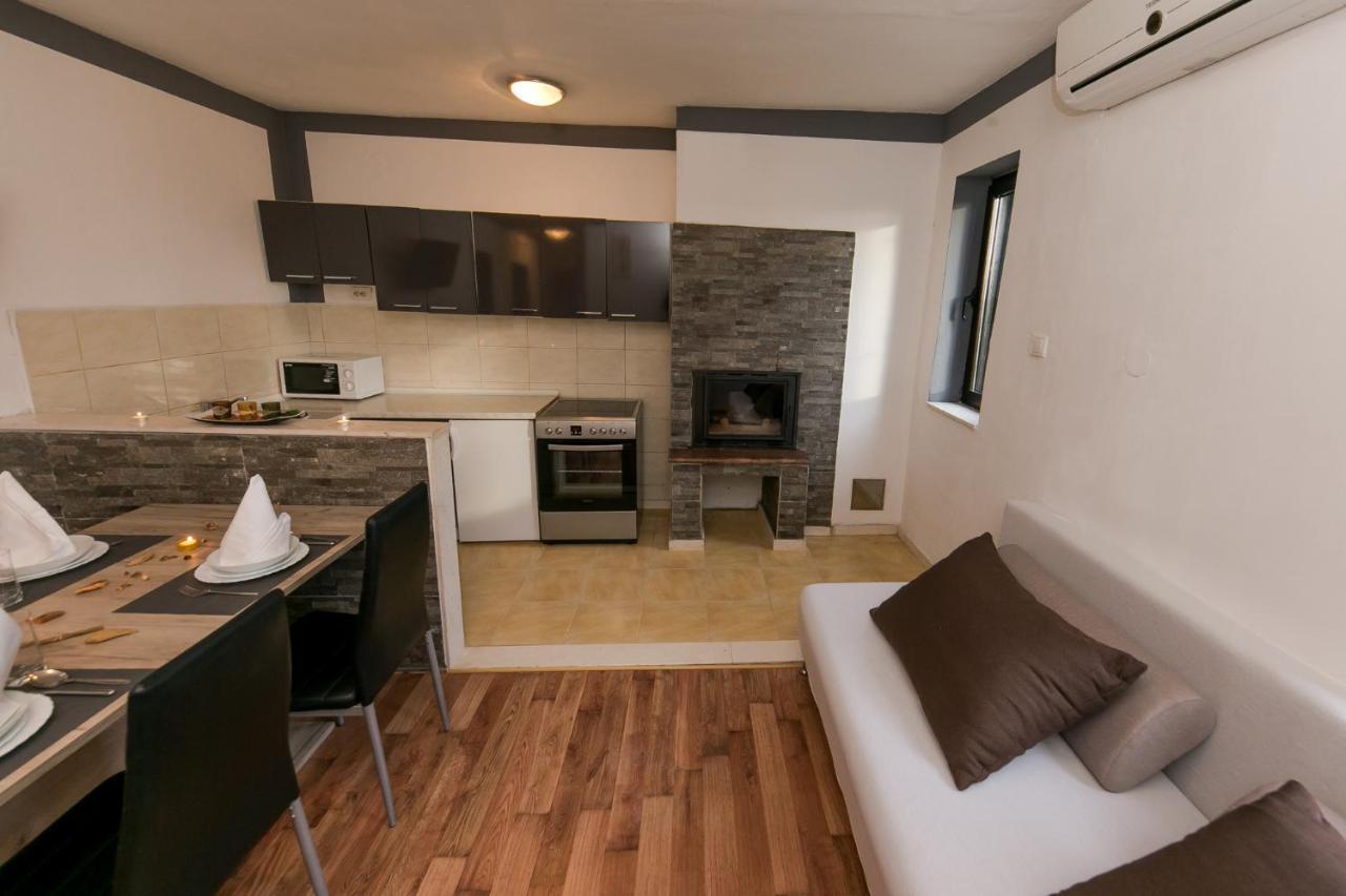 Apartments Vukman Trogir Buitenkant foto