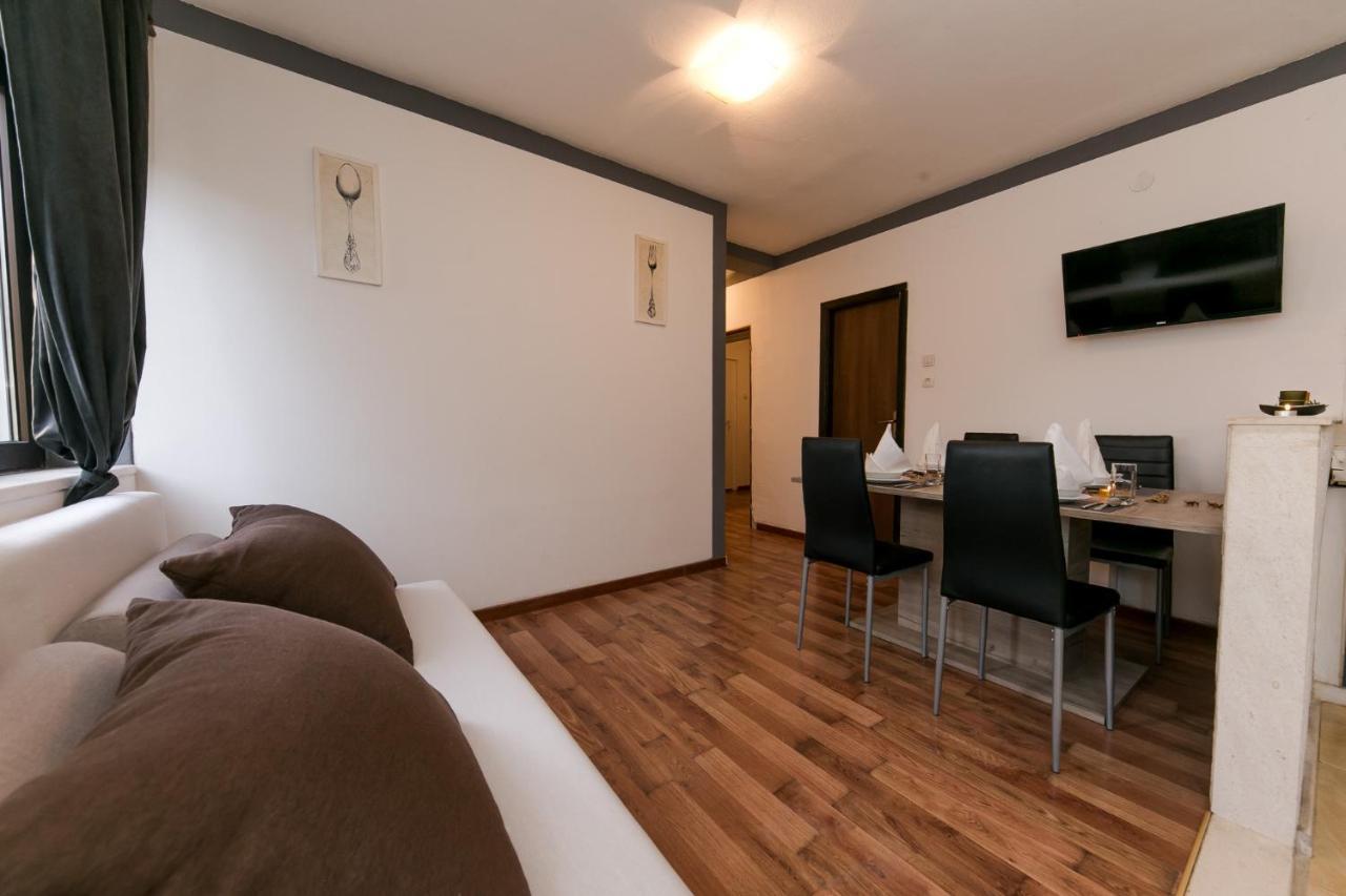 Apartments Vukman Trogir Buitenkant foto